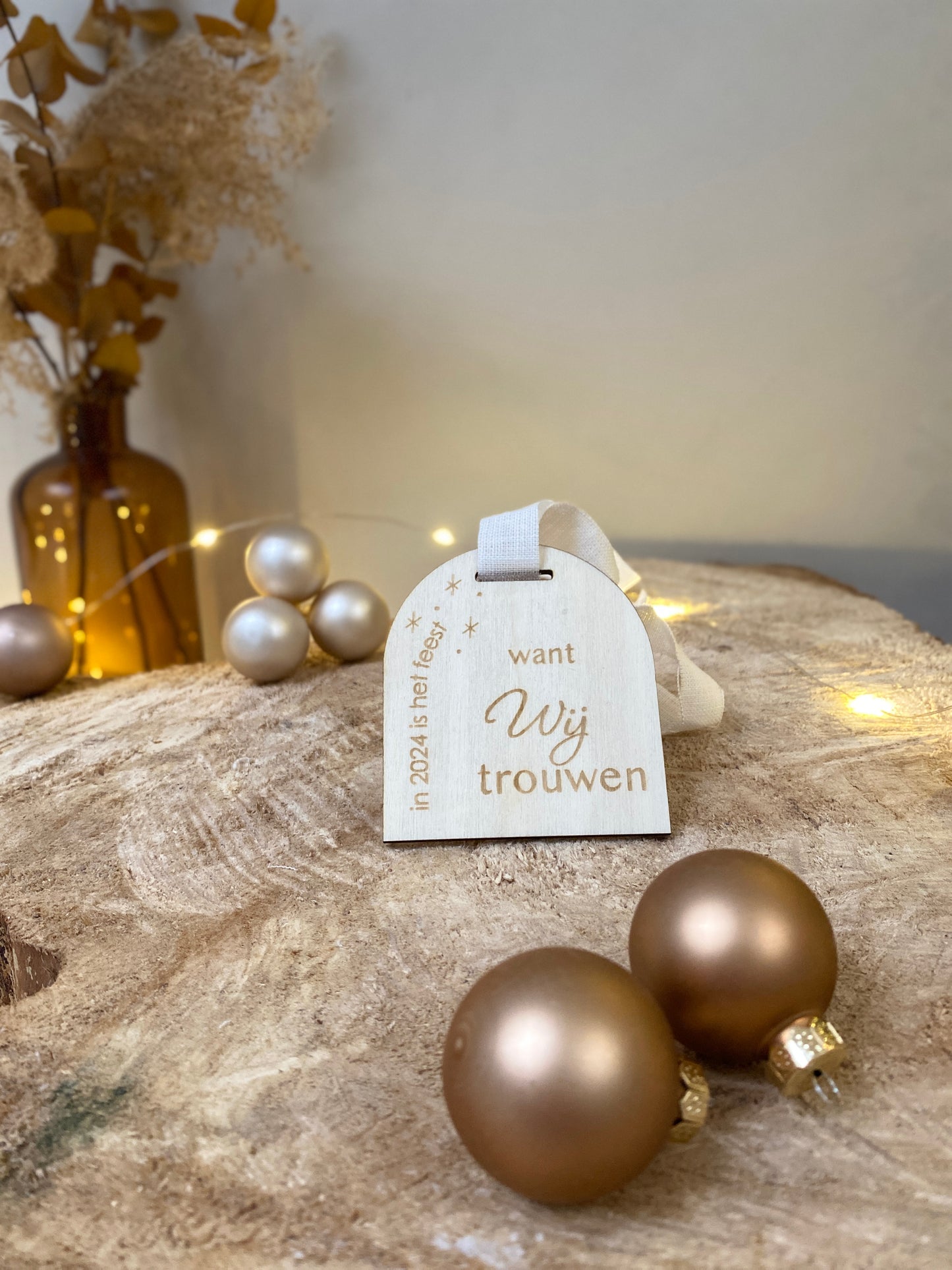 Kerstbal wij gaan trouwen