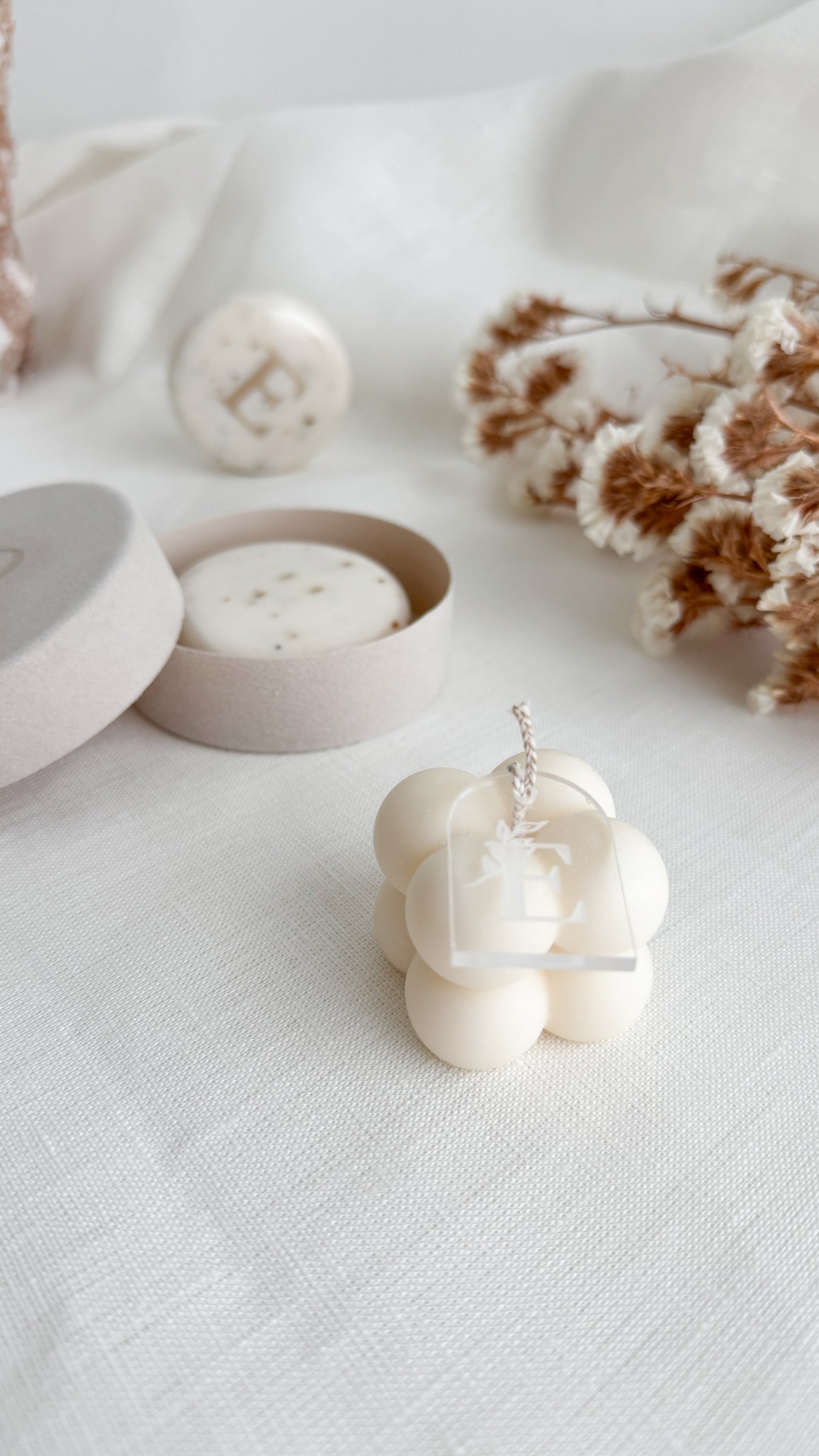 Bubbelkaars met naamlabel wit