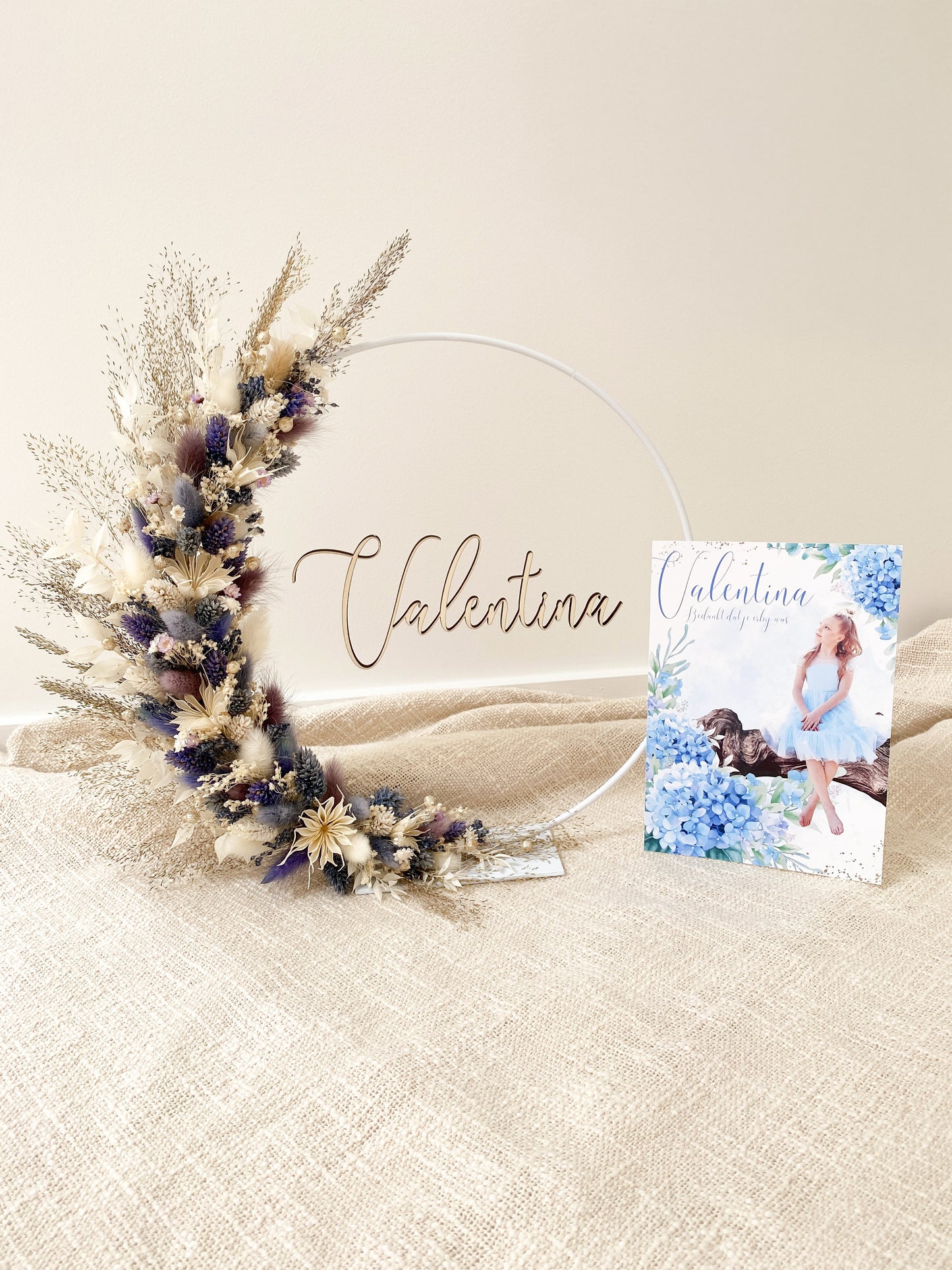 Couronne de fleurs séchées avec prénom en bois 25, 30 ou 40cm