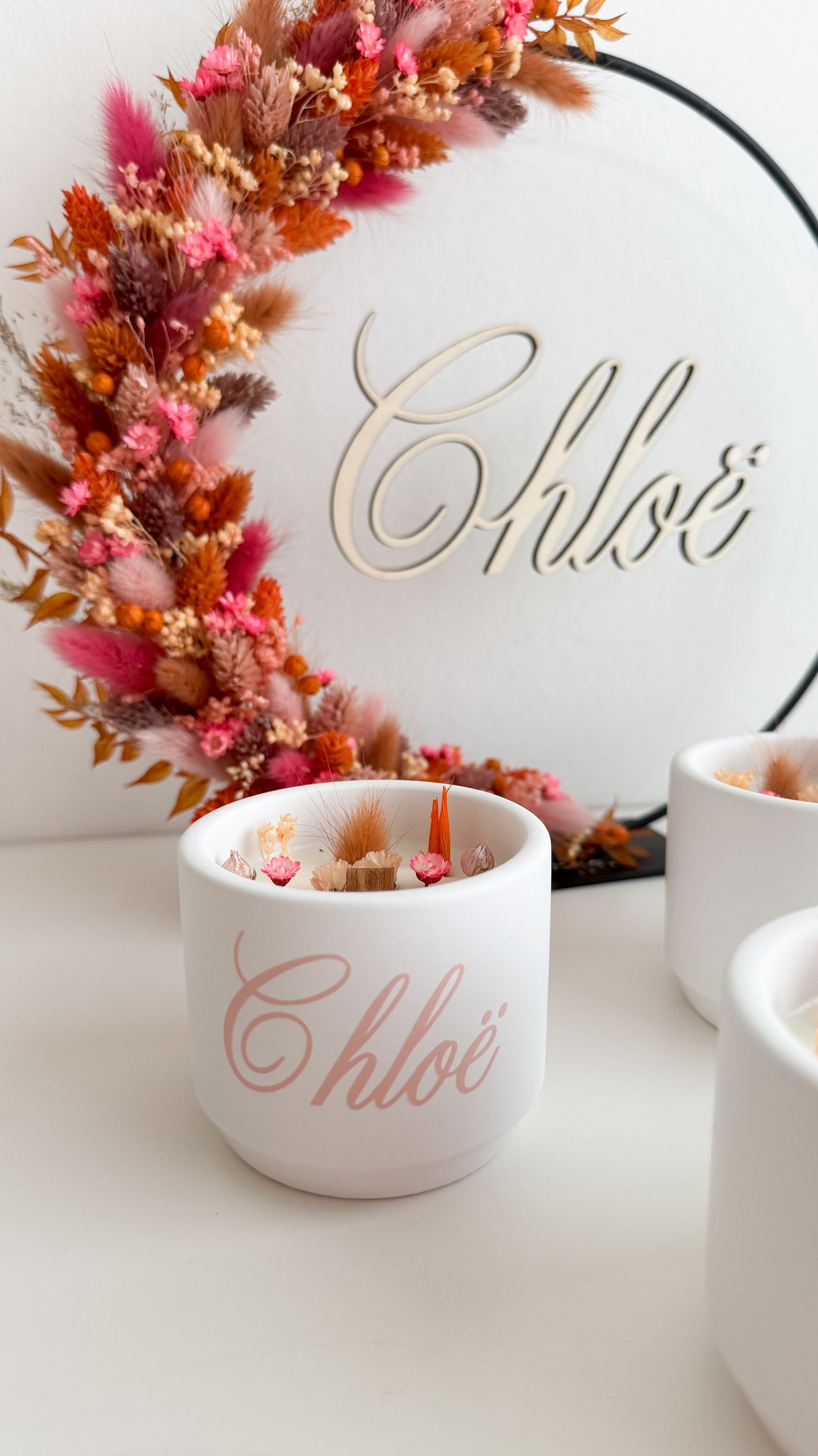 Gepersonaliseerde geurkaars met droogbloemen