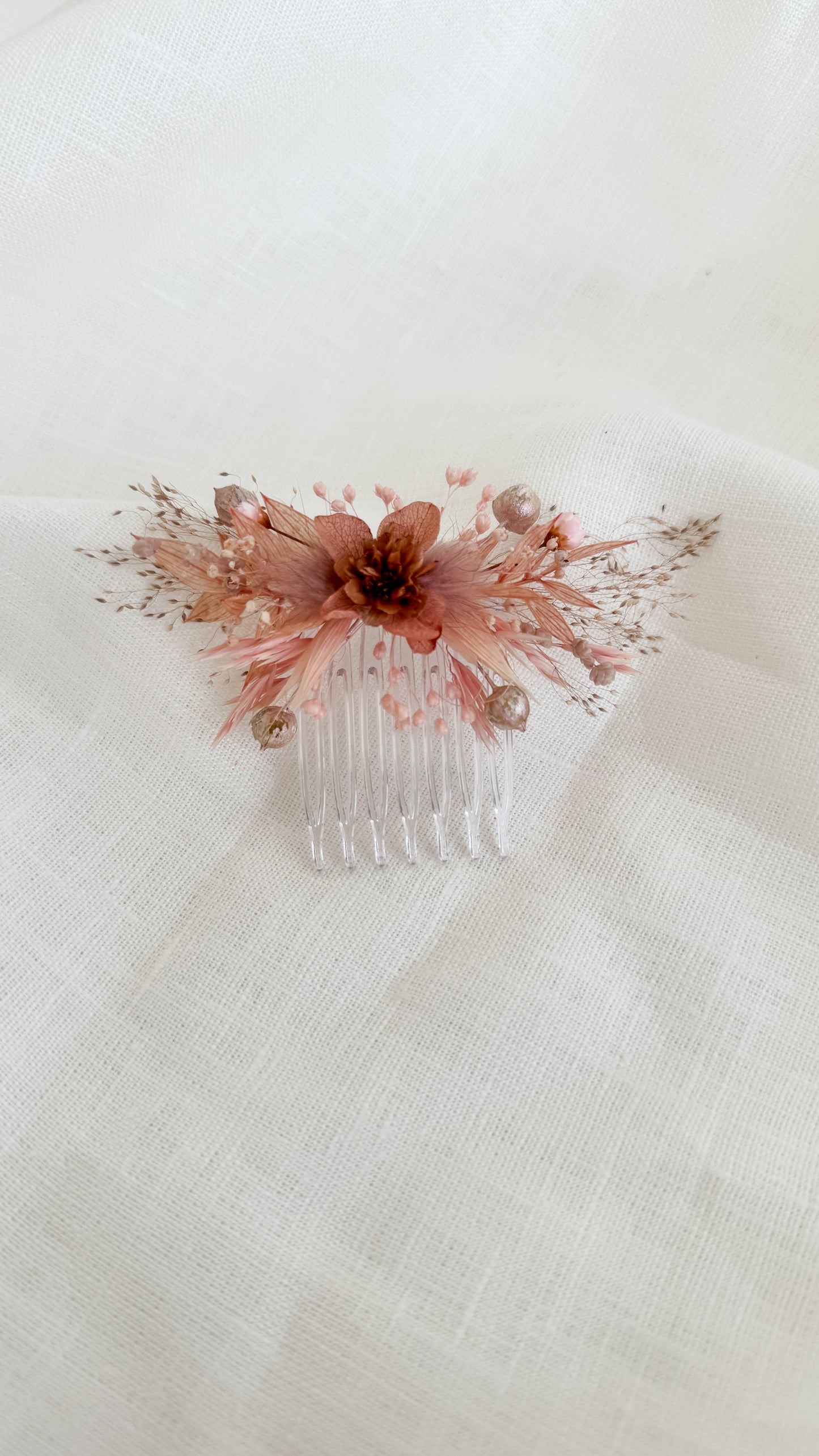 Peigne à cheveux en fleurs séchées