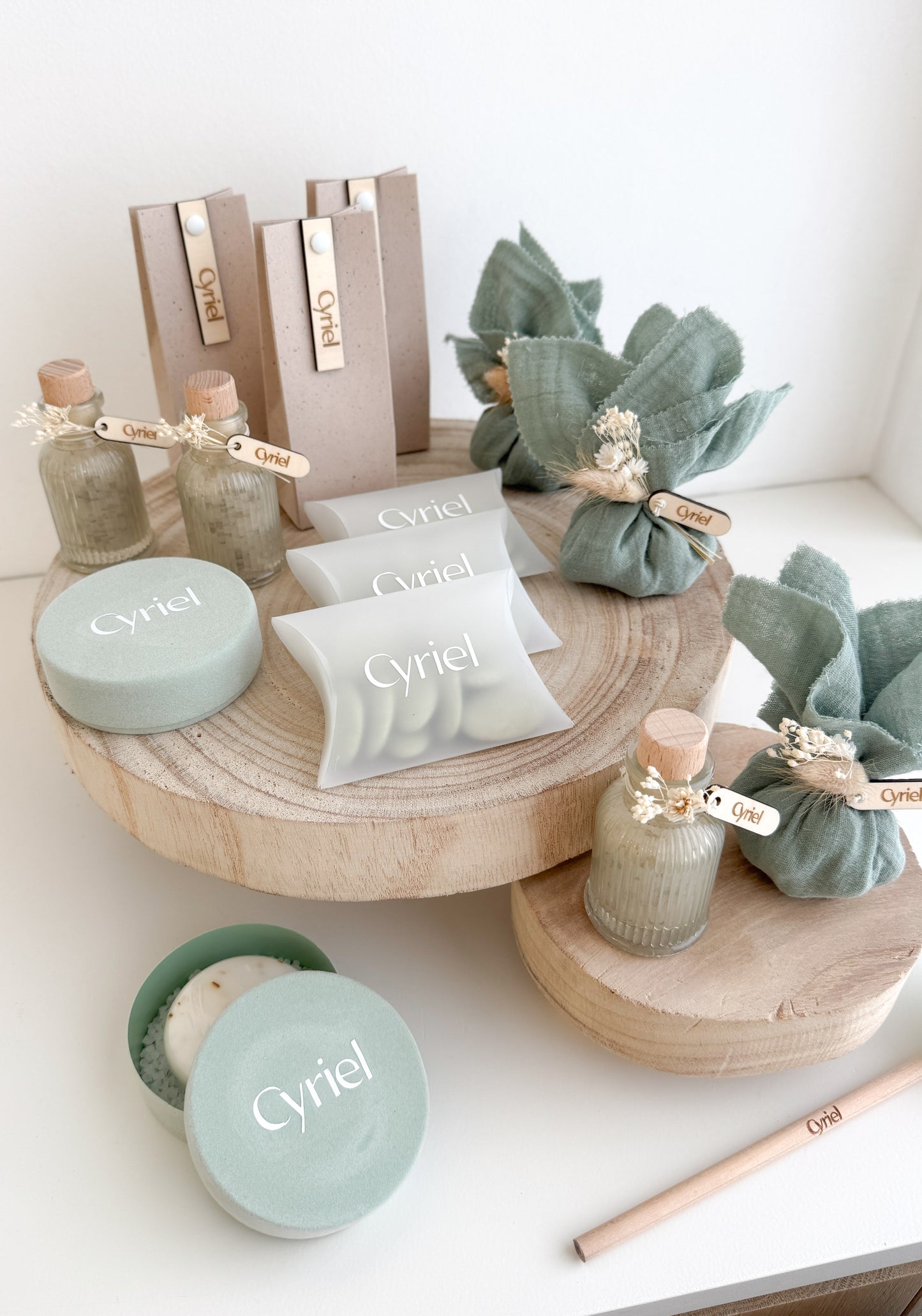 Doopsuikerconcept saliegroen