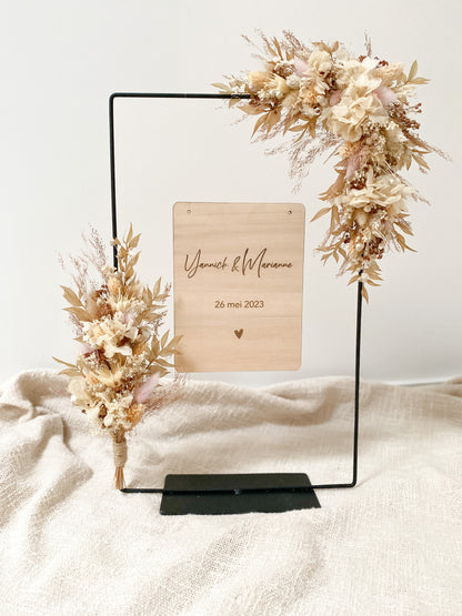 Composition de fleurs séchées rectangle avec texte en bois 30 ou 40 cm